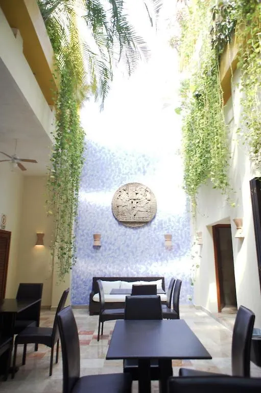 Hotel Los Itzaes Playa del Carmen